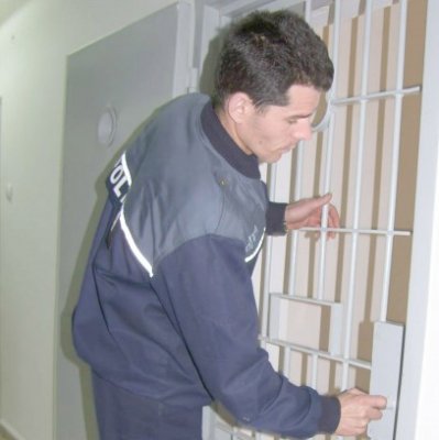Falsele reprezentante al OPC au ajuns după gratii